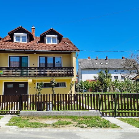 Gyoengyvirag Apartman Lenti Exterior foto