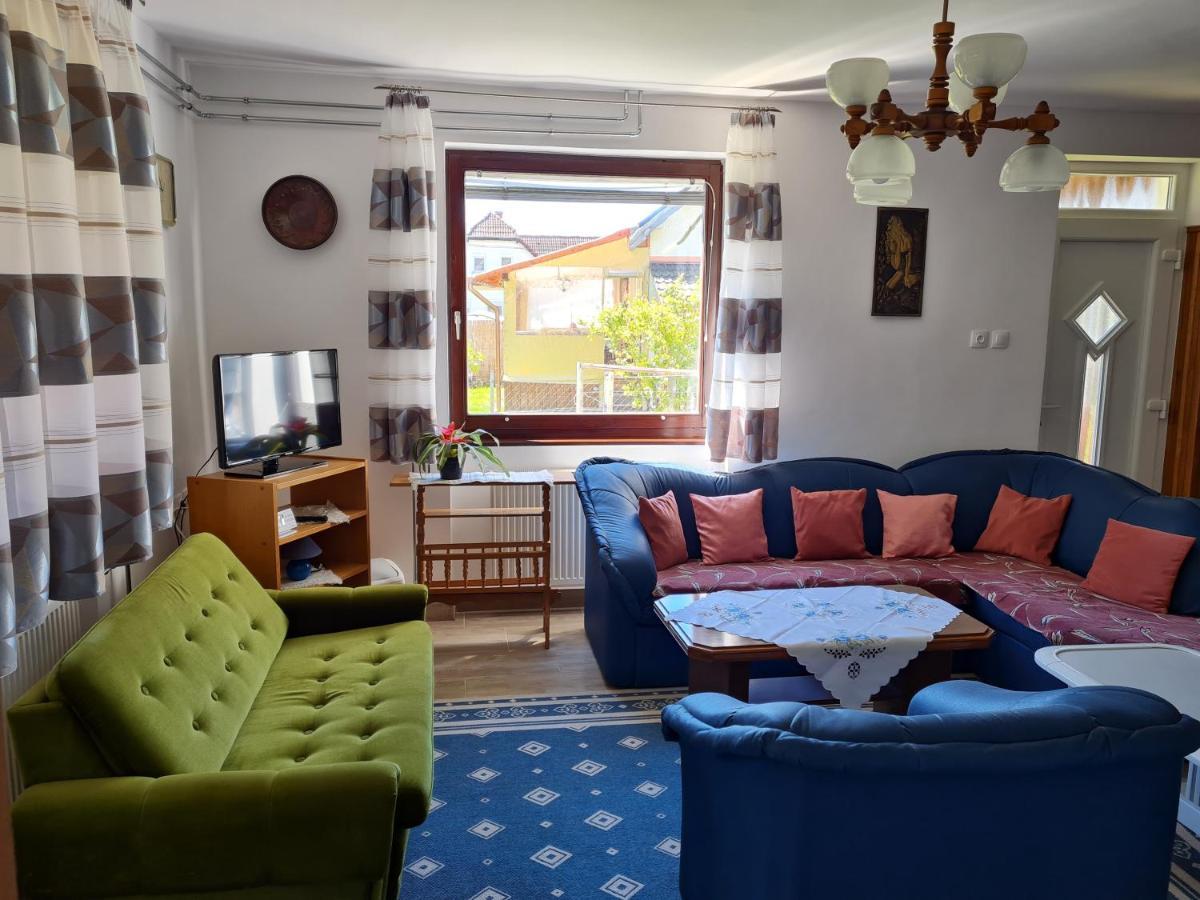 Gyoengyvirag Apartman Lenti Exterior foto